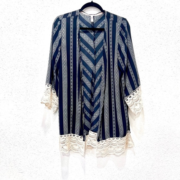 Xhilaration Black and White lace Patterned Cardigan XL - Picture 2 of 7